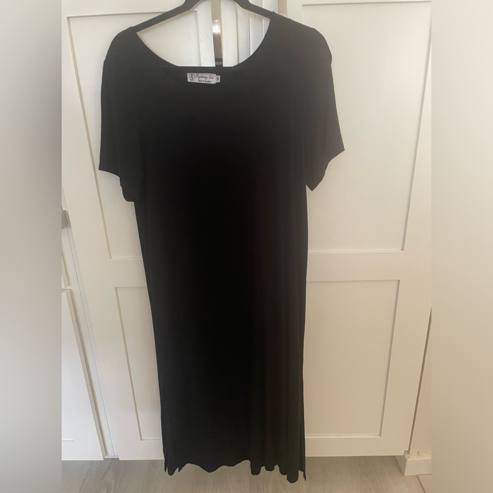 Fighting Eel Black Maxi Dress Size M